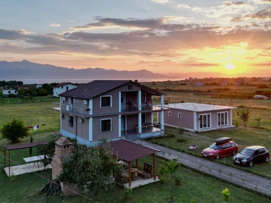 Hotel Villa Ballkan Grile Экстерьер фото